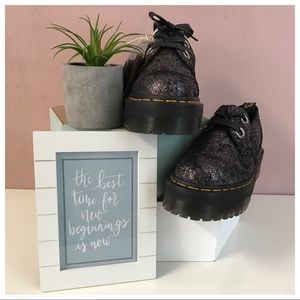 Dr. Martens Holly Gun Metal Iridescent Crackle